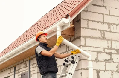 Pose et remplacement de gouttières à Vains